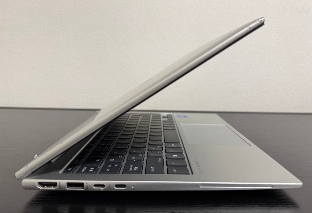 累積410h HP 830/G10 16GB 256GB 指紋・顔認証