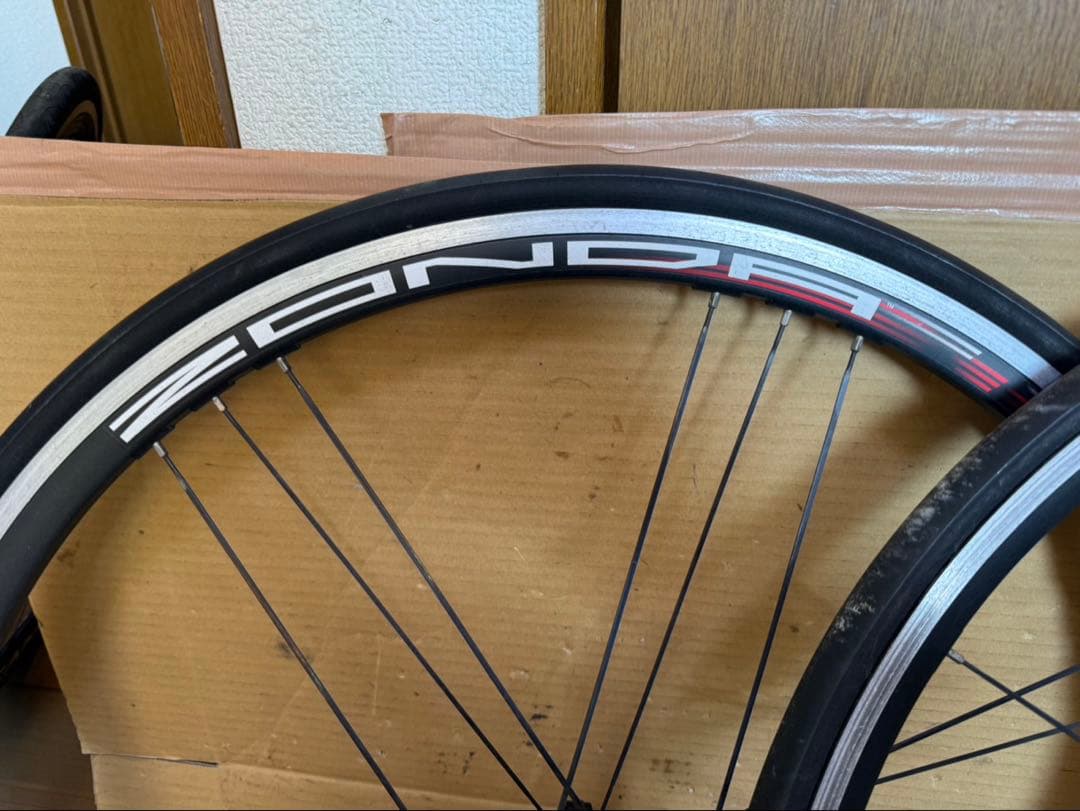カンパニョーロ　ZONDA C15 シマノフリー