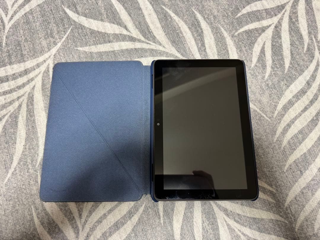 Kindle Fire HD 8plus 12世代　公式カバー付き