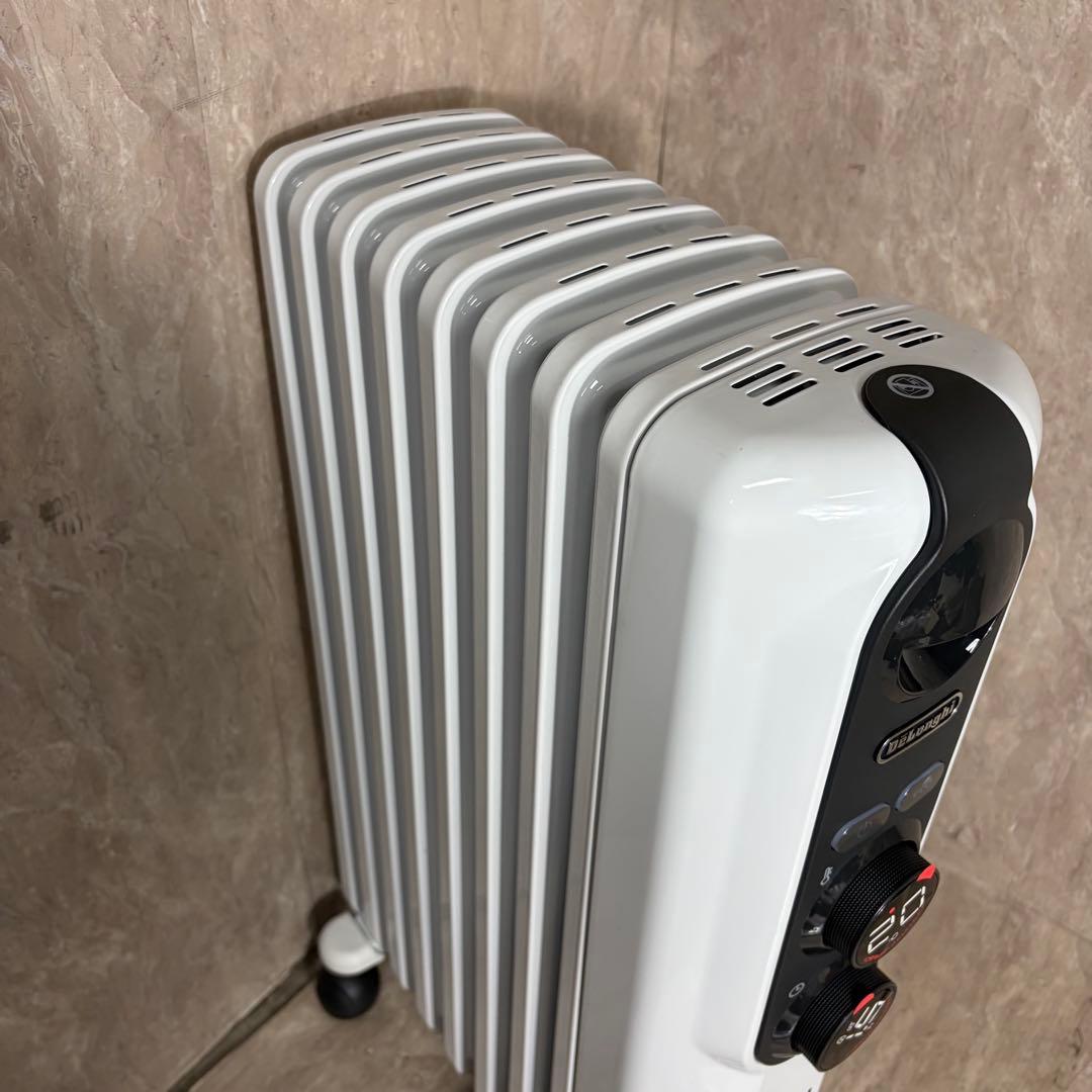 未使用 展示品 Delonghi オイルヒーター RHJ35M0812-DG