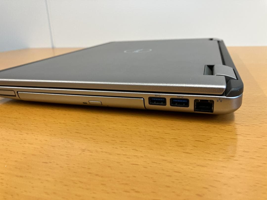 Windowsノート本体 Vostro 3560 (Windows11 Pro i5 SSD256G)