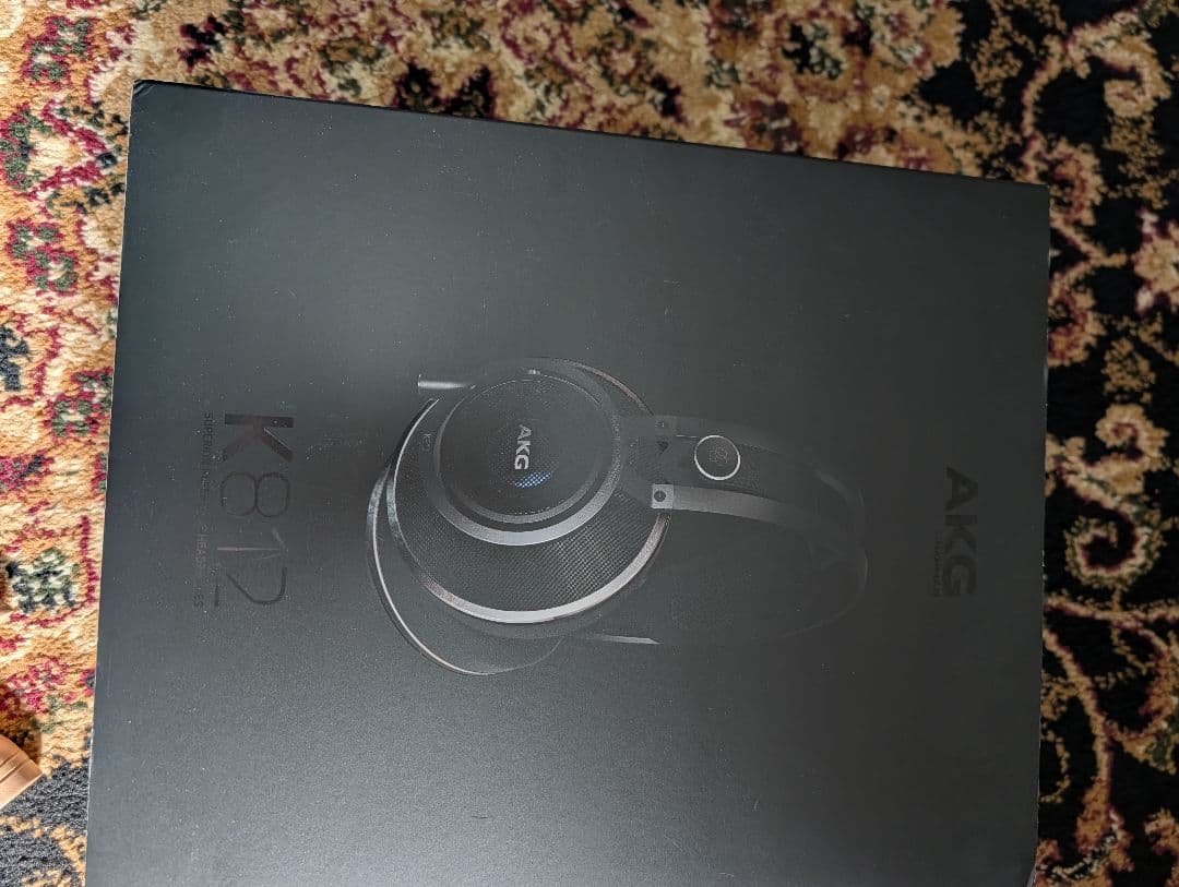 ヘッドホン AKG.K812