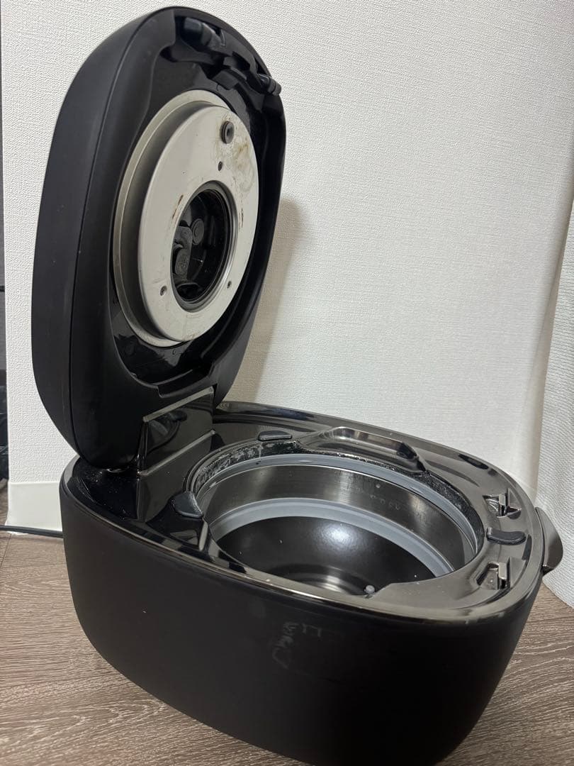 【ジャンク・内なべ美品】タイガー 炊飯器 JPL-G100 (21年製)