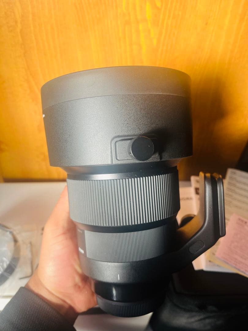 ほぼ新品SIGMA 105mm F1.4 DG HSM レンズ キャノン用