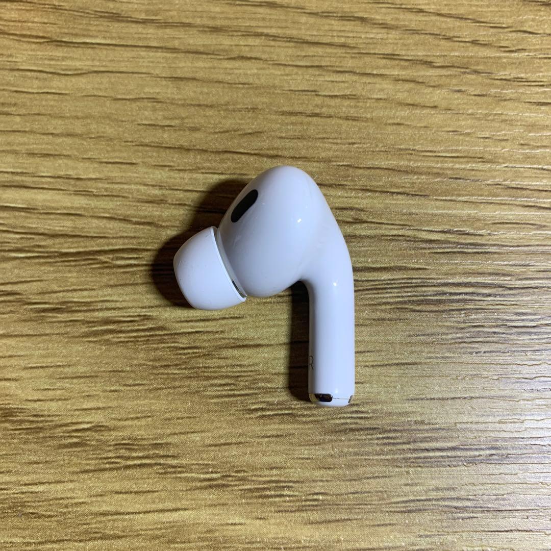 Apple AirPods Pro 第二世代　typeC 右耳　右側　右
