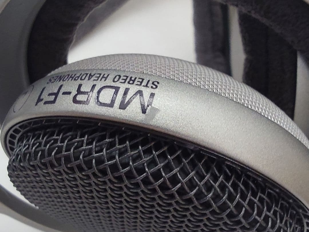 ヘッドホン MDR-F1 SONY