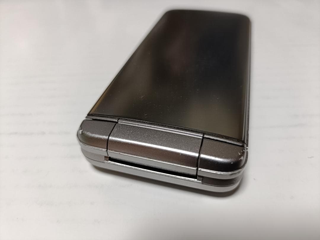 ☆ SoftBank DIGNOケータイ A202KC シルバー