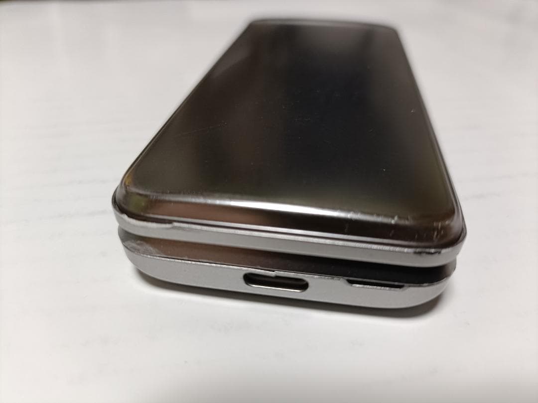 ☆ SoftBank DIGNOケータイ A202KC シルバー