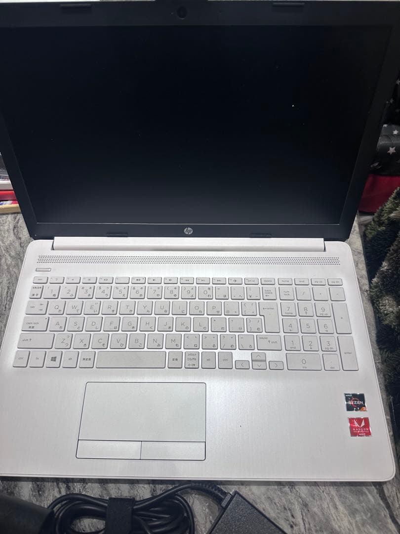 HP ノートPC 15-db0178au
