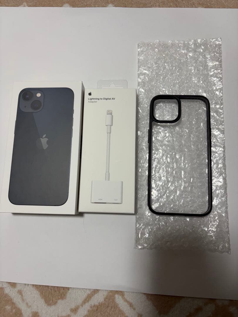 Apple iPhone 13 ミッドナイトケース HDMIアダプタセット