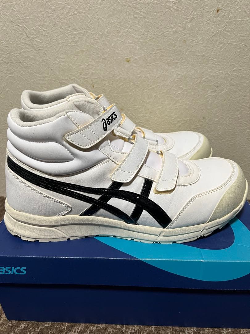 asics 安全靴 CP302 ホワイト/ブラック 30.0