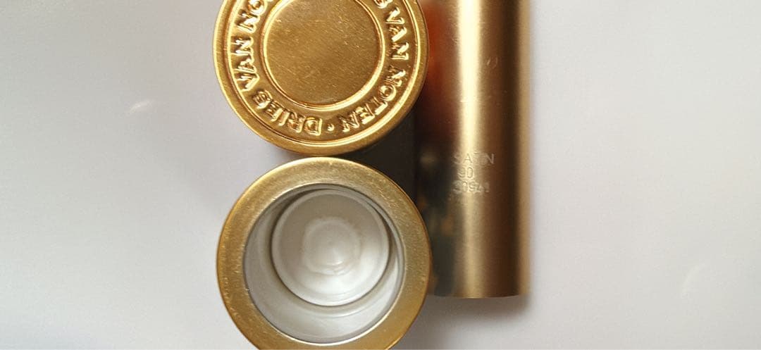 む*む様 ドリスヴァンノッテン 口紅＋ケース