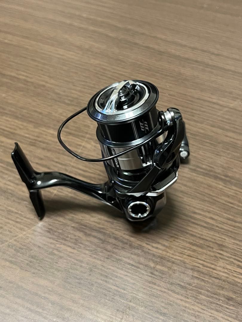 SHIMANO Vanquish C2000S スピニングリール