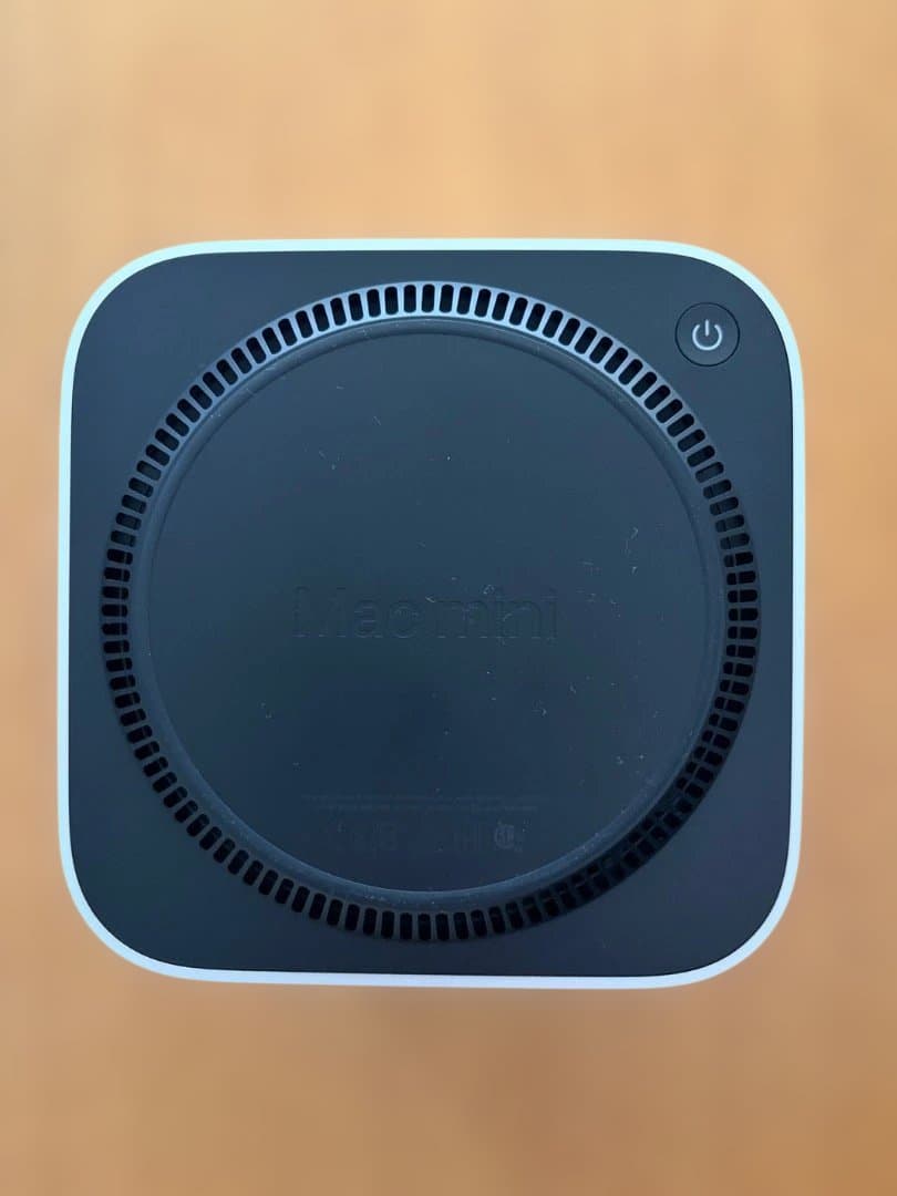 新品同様 Mac mini M4/16G/256GB アップル公式ストア購入品