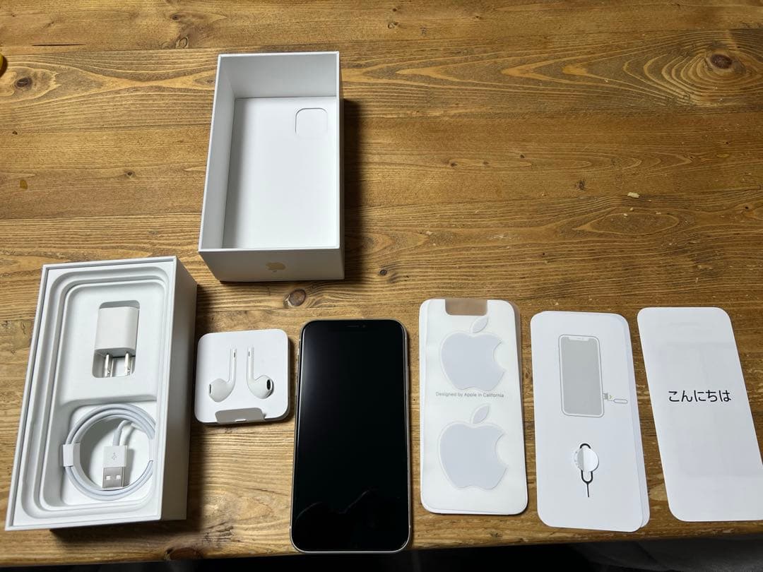 iPhone 11 ホワイト 128GB SIMフリー