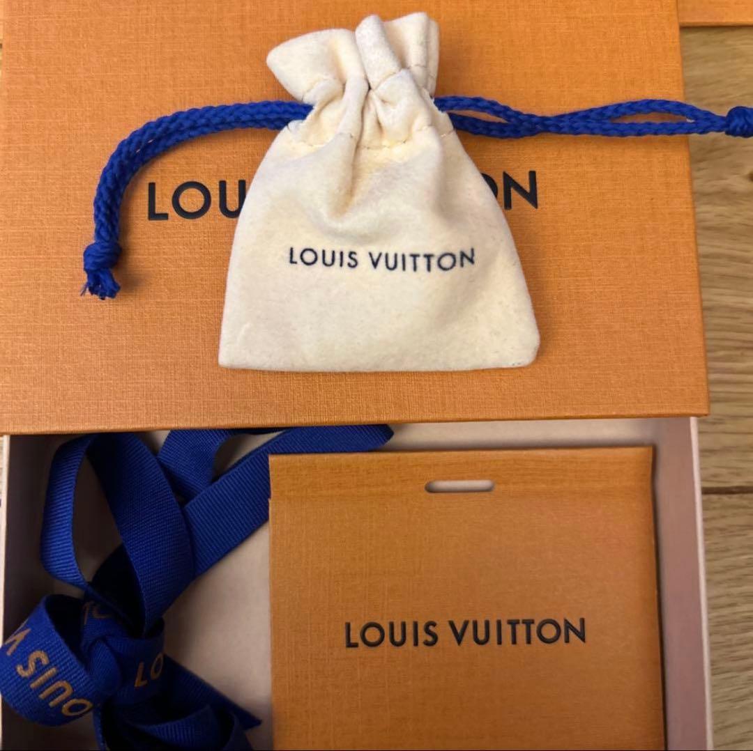 LOUIS VUITTON ゴールドビーズネックレス
