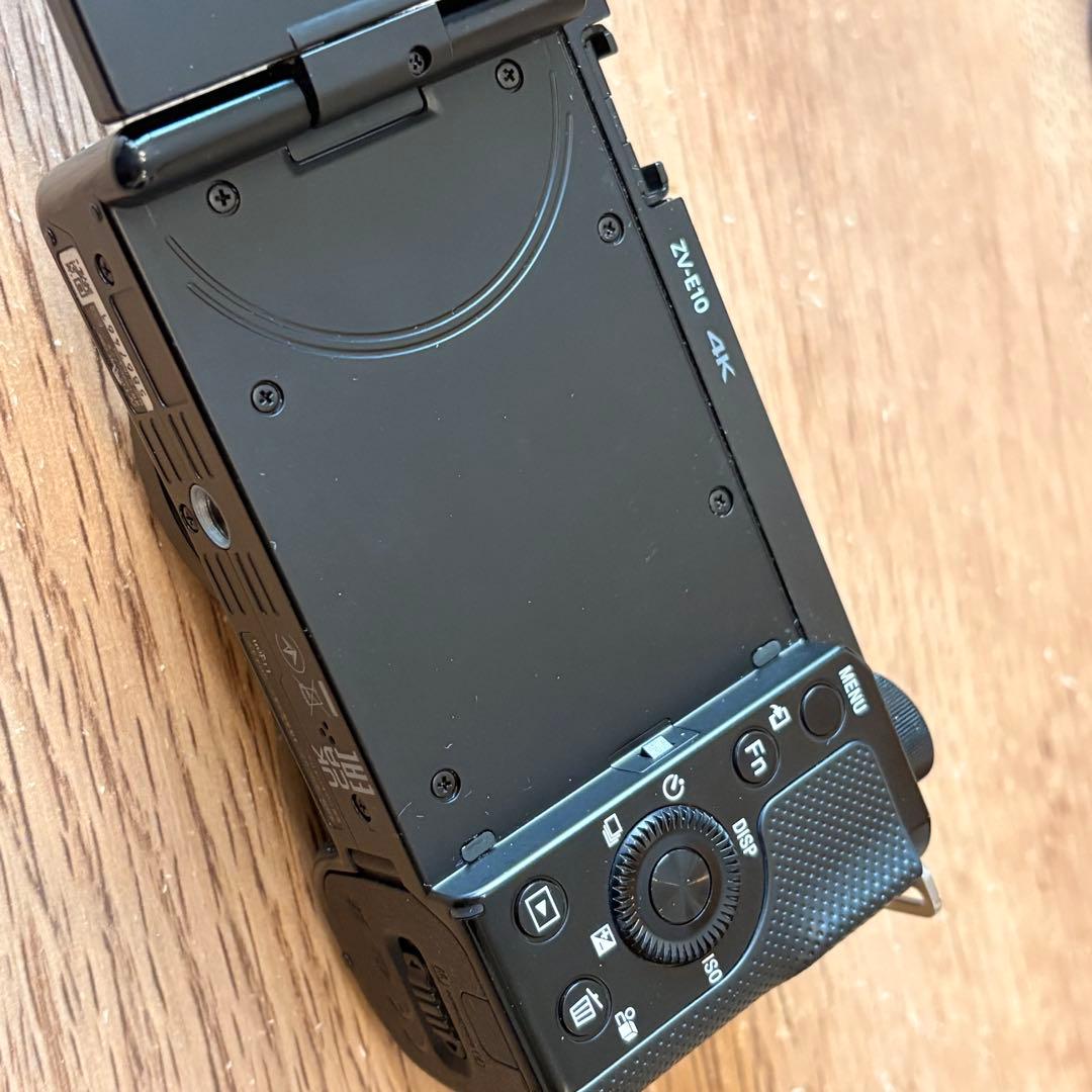 SONY ZV-E10 ミラーレス一眼カメラ 標準レンズ付き+おまけ