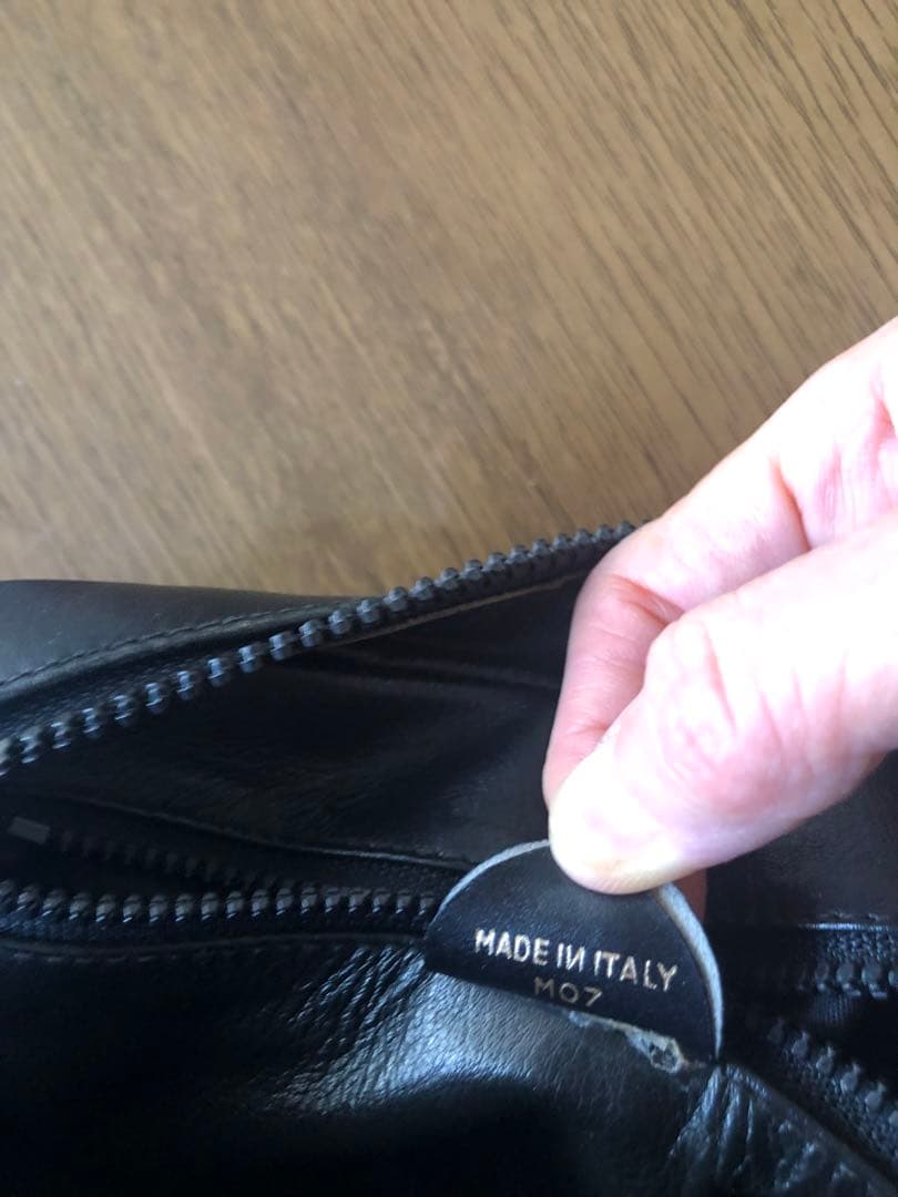 Celine ブラックレザー ショルダーバッグ　セリーヌ