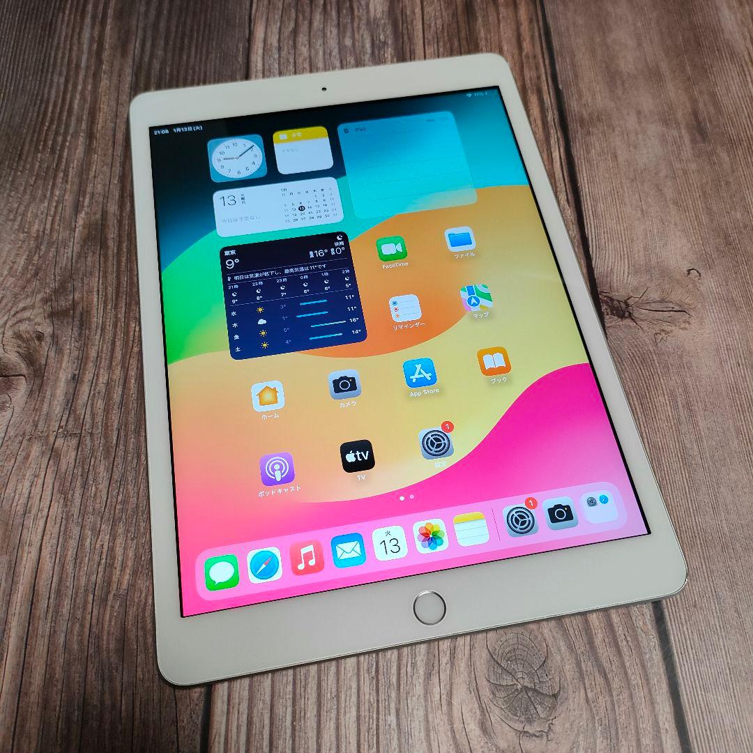 iPad 第8世代 32GB SIMフリー 美品