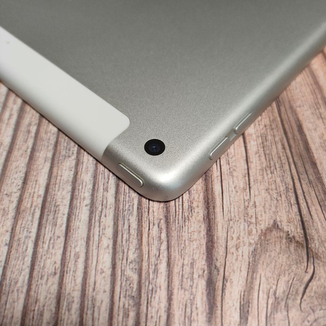 iPad 第8世代 32GB SIMフリー 美品