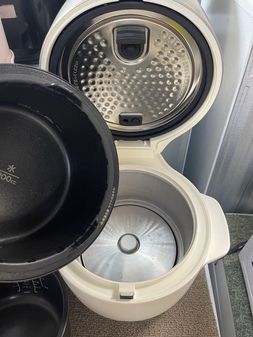 バルミューダ ザ ゴハン◎3合炊き電気炊飯器