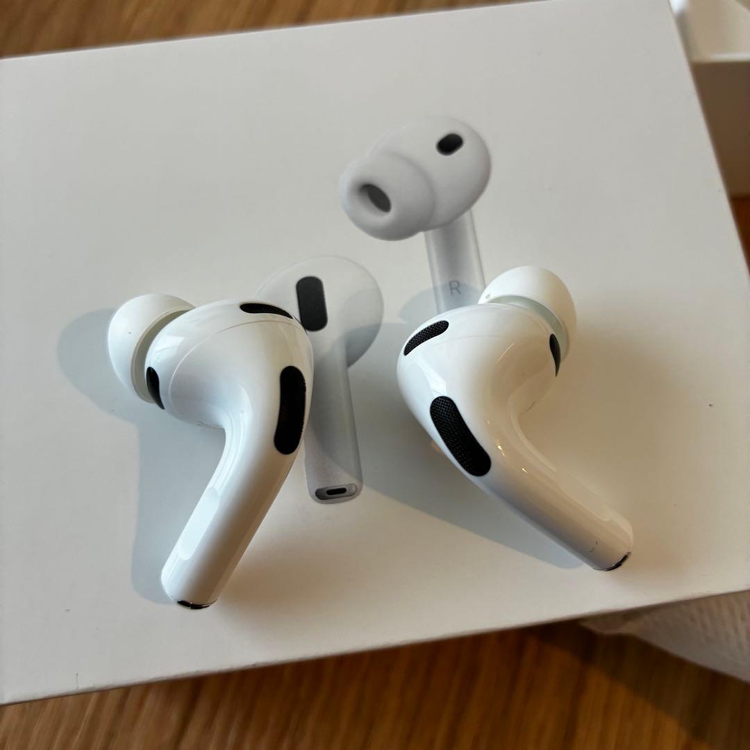 【美品】AirPods Pro 3 第3世代 Apple Store ケース