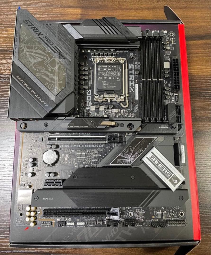 マザーボード ASUS ROG STRIX Z790-H GAMING WIFI