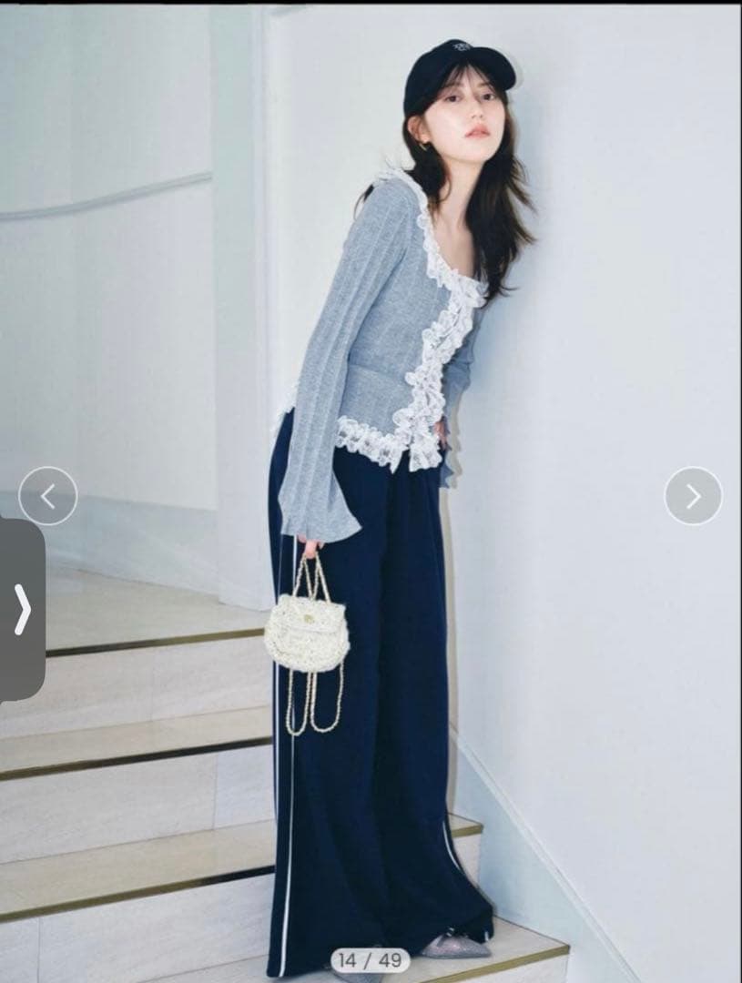 Sustainableフリルニットプルオーバー