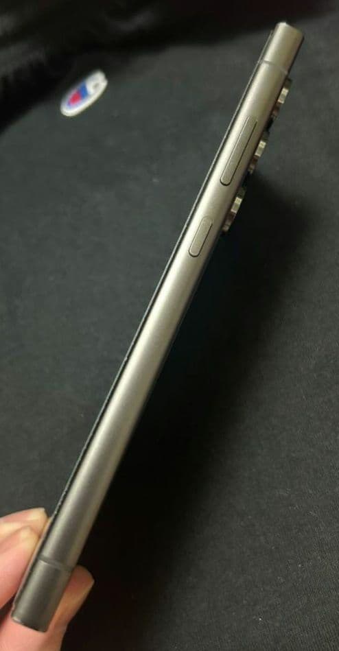 Samsung Galaxy S24 Ultraチタニウムブラック (韓国版)