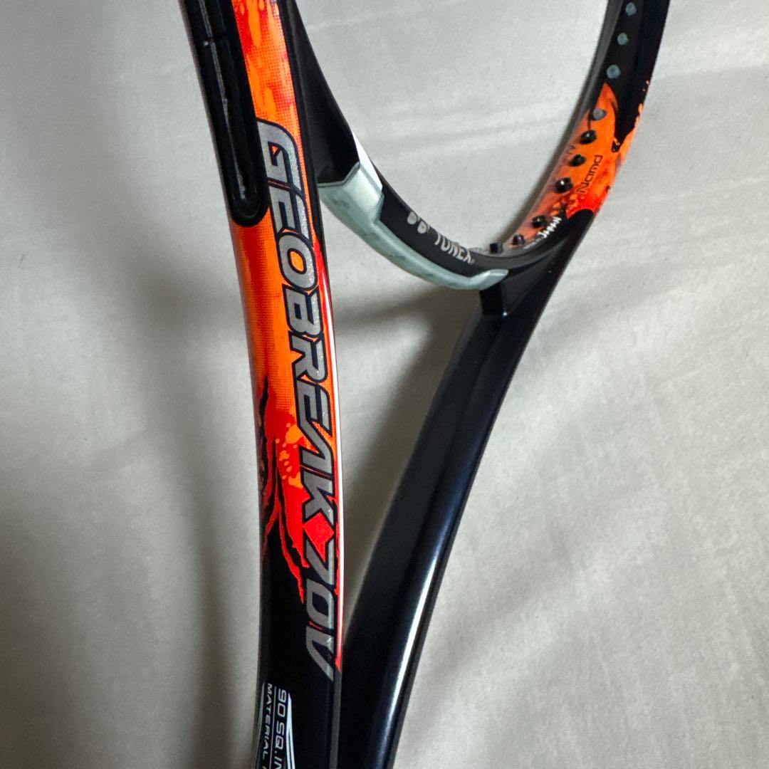 YONEX GEOBREAK 70Vテニスラケット 使用感あり