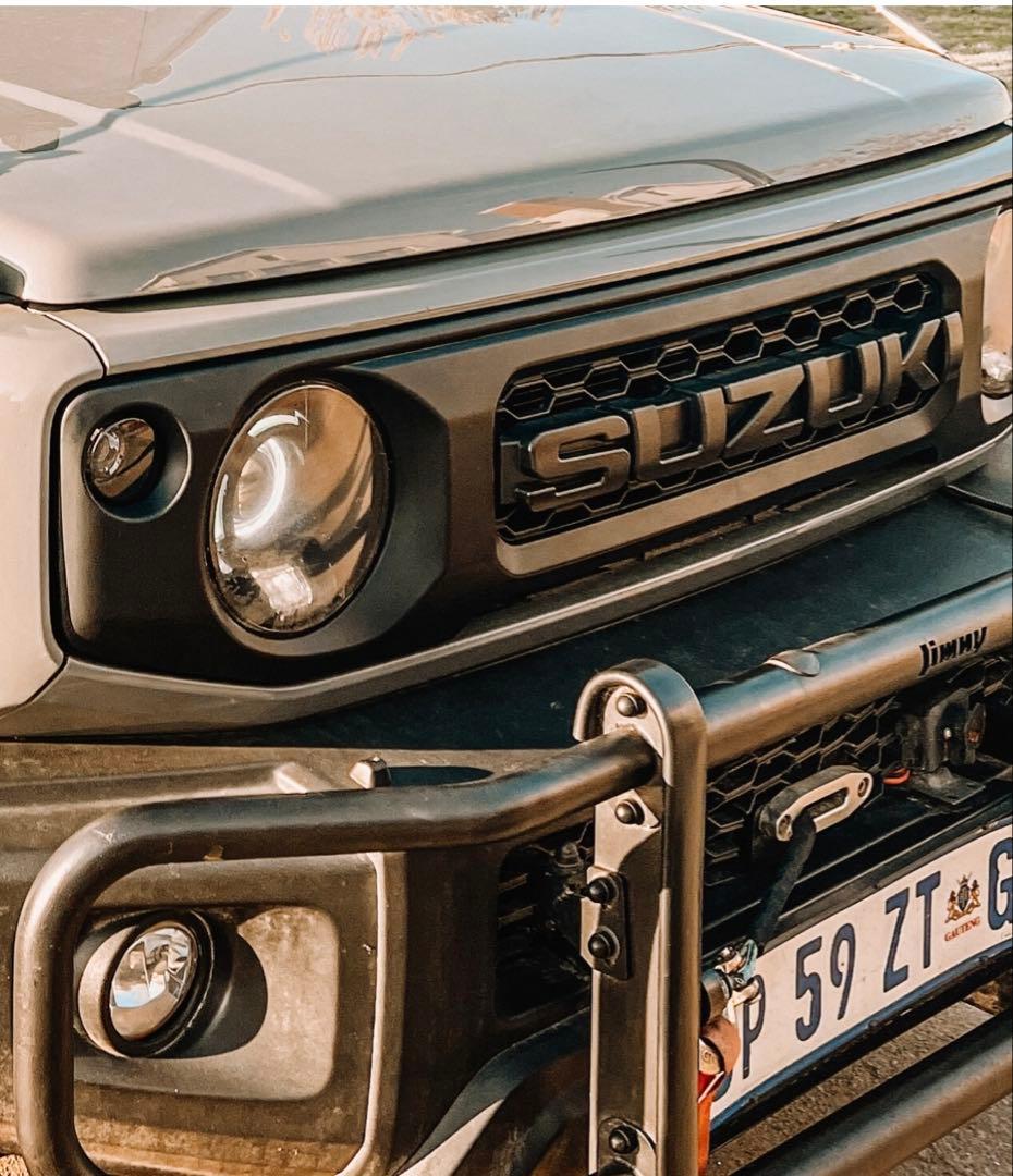 Mローミングホライズン正規品ジムニーグリル完成品