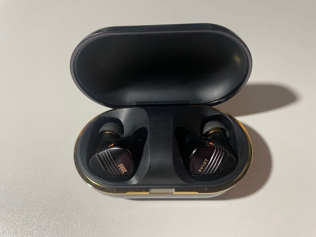 ピヤホン8 AVIOT TE-W1-PNK ワイヤレスイヤホン