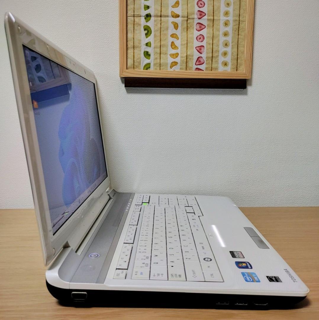 TOSHIBA dynabook Corei7 メモリ16GB SSD512