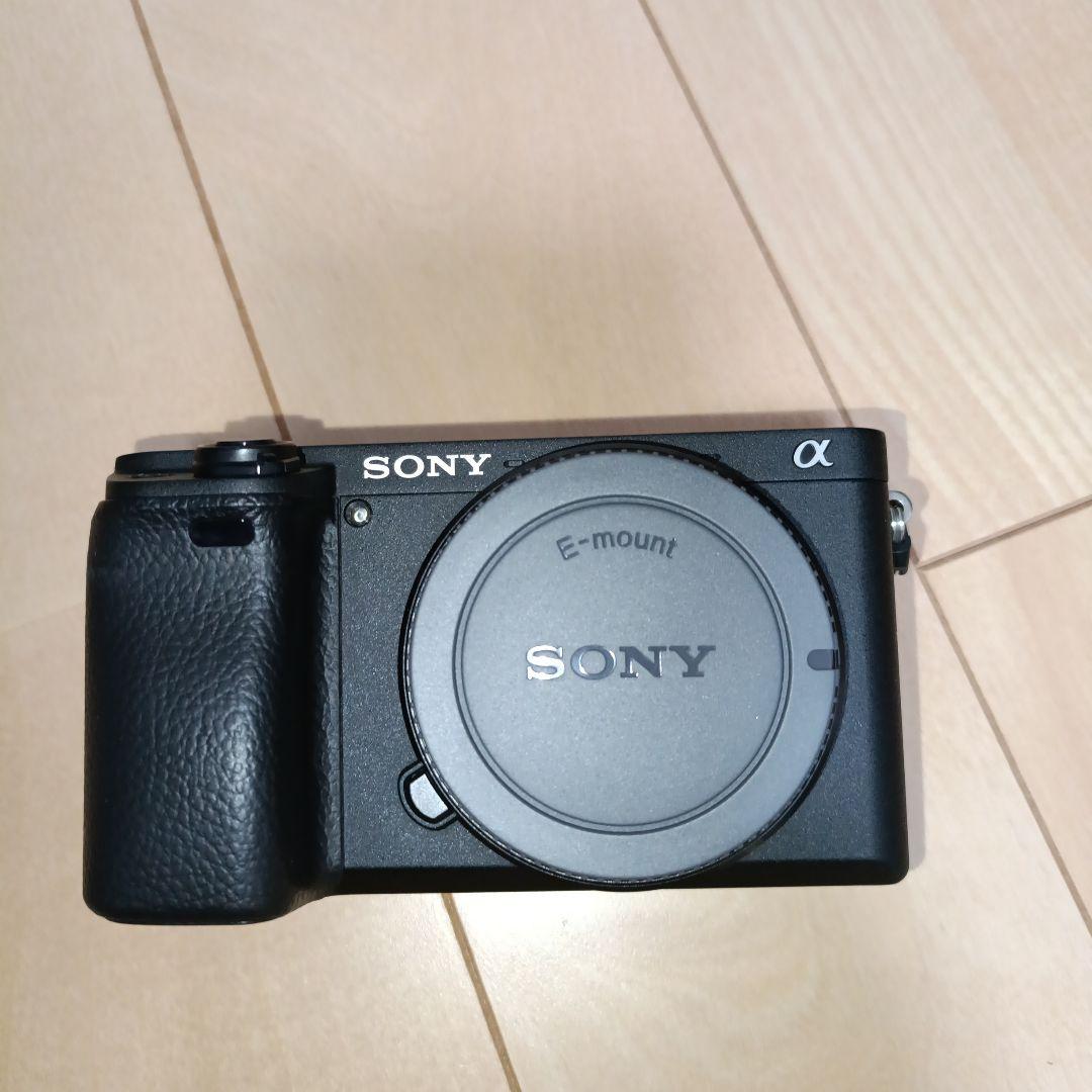 SONY α6400 ミラーレスカメラ＋ダブルズームキット＋単焦点レンズ！