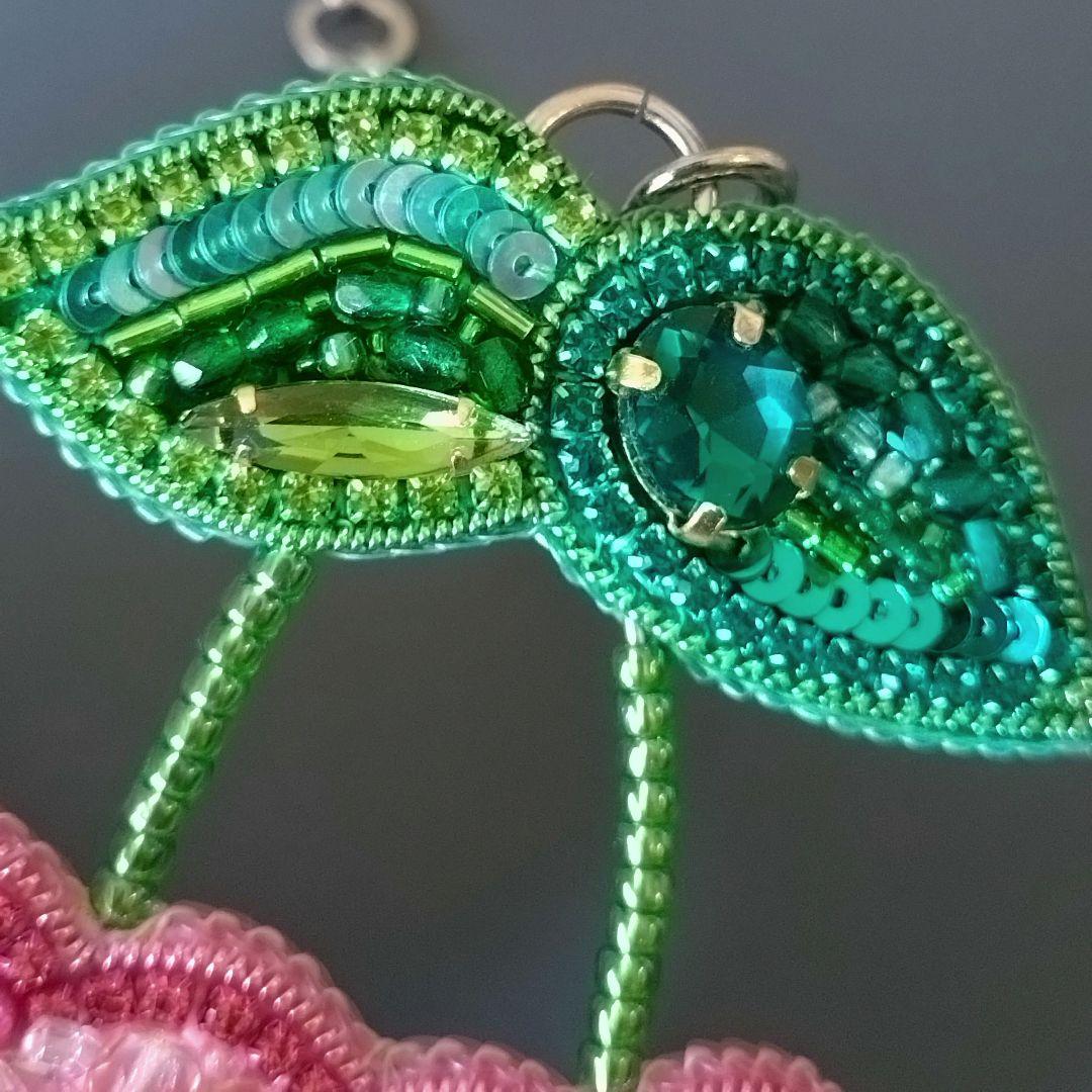 ☆ちぃ☆ピンクのさくらんぼ・イニシャルМ・イニシャルC バックチャーム