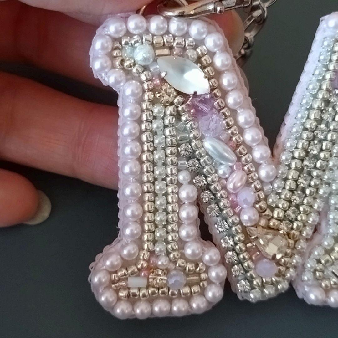 ☆ちぃ☆ピンクのさくらんぼ・イニシャルМ・イニシャルC バックチャーム