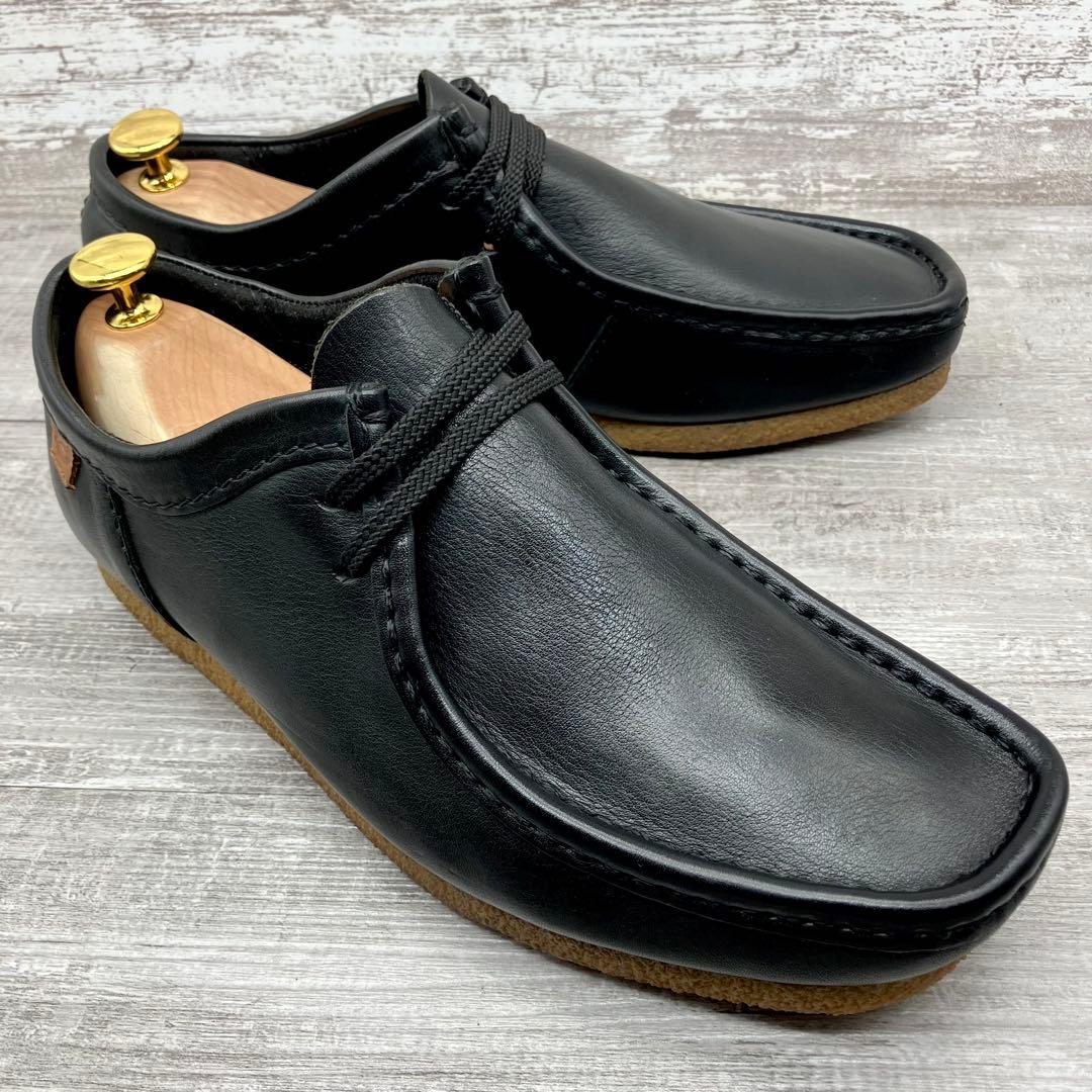 631【未使用級/極美品】Clarksワラビー 黒　レザー　UK7G（US8）