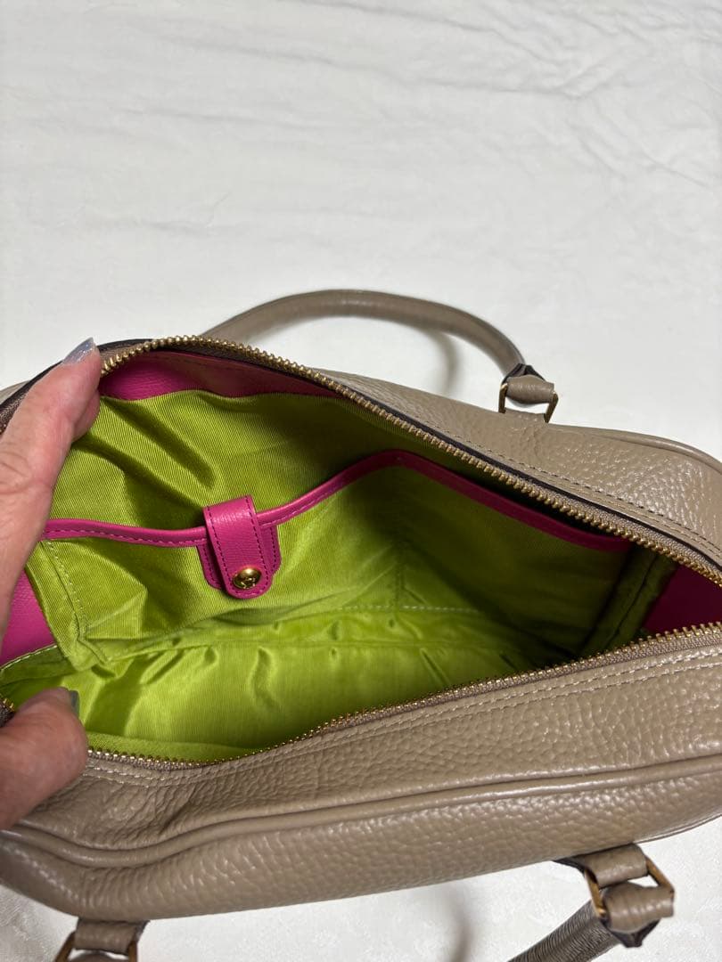 ビジュー付きライトベージュA.D.M.J