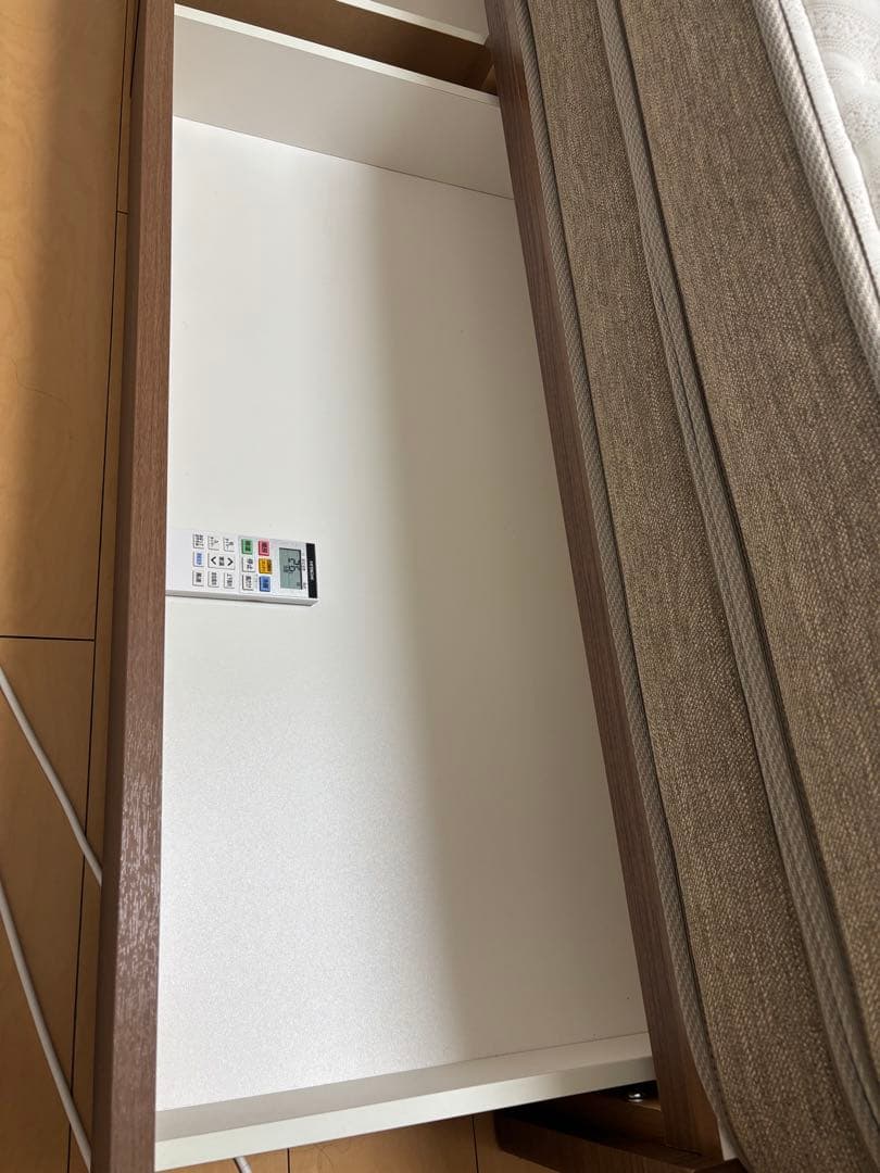 NITORI クイーン ベッドフレーム＋マットレス(Nスリープ プレミアム)