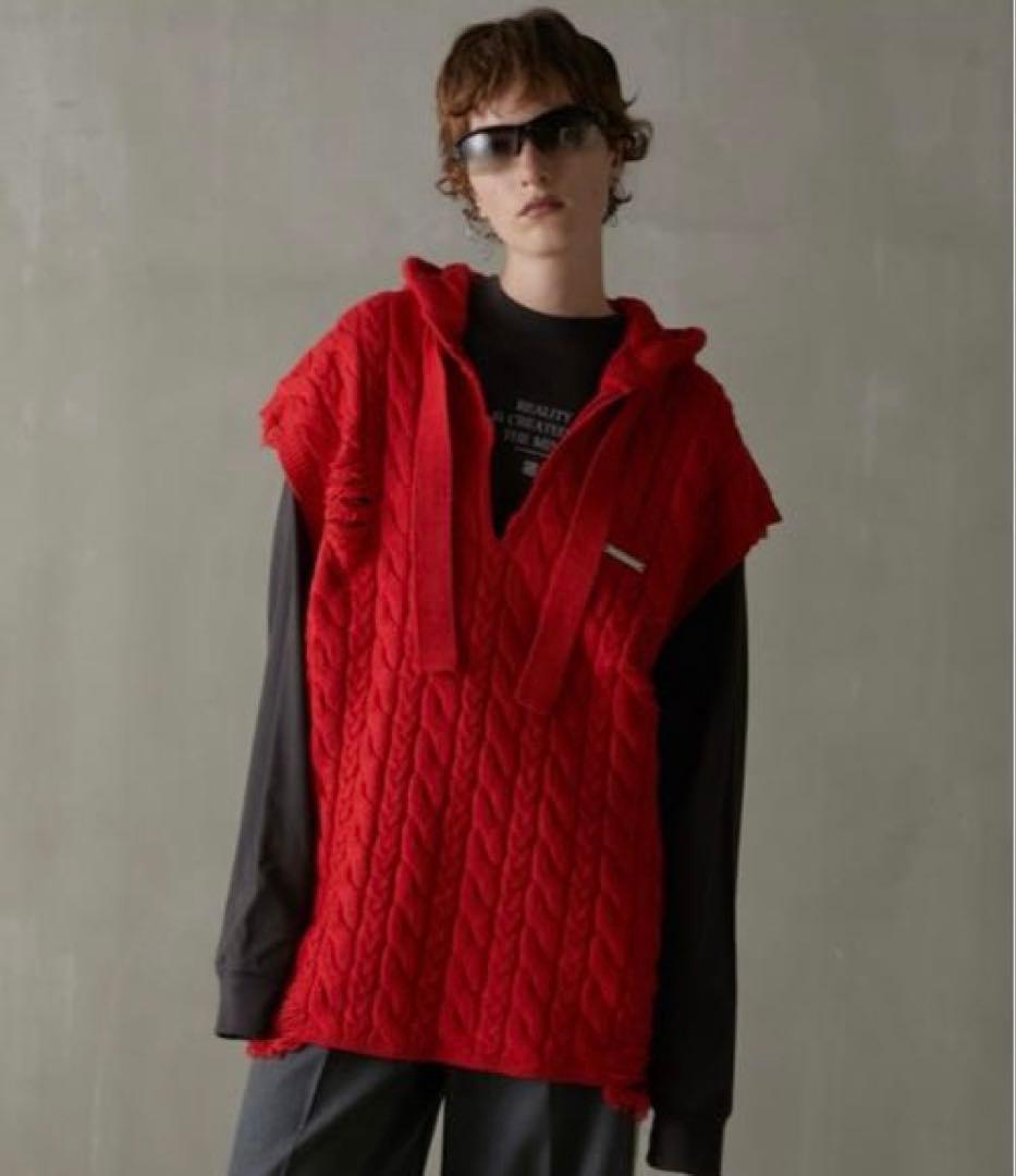 新品タグ付き　プランクプロジェクト　クラッシュケーブルベスト　レッド