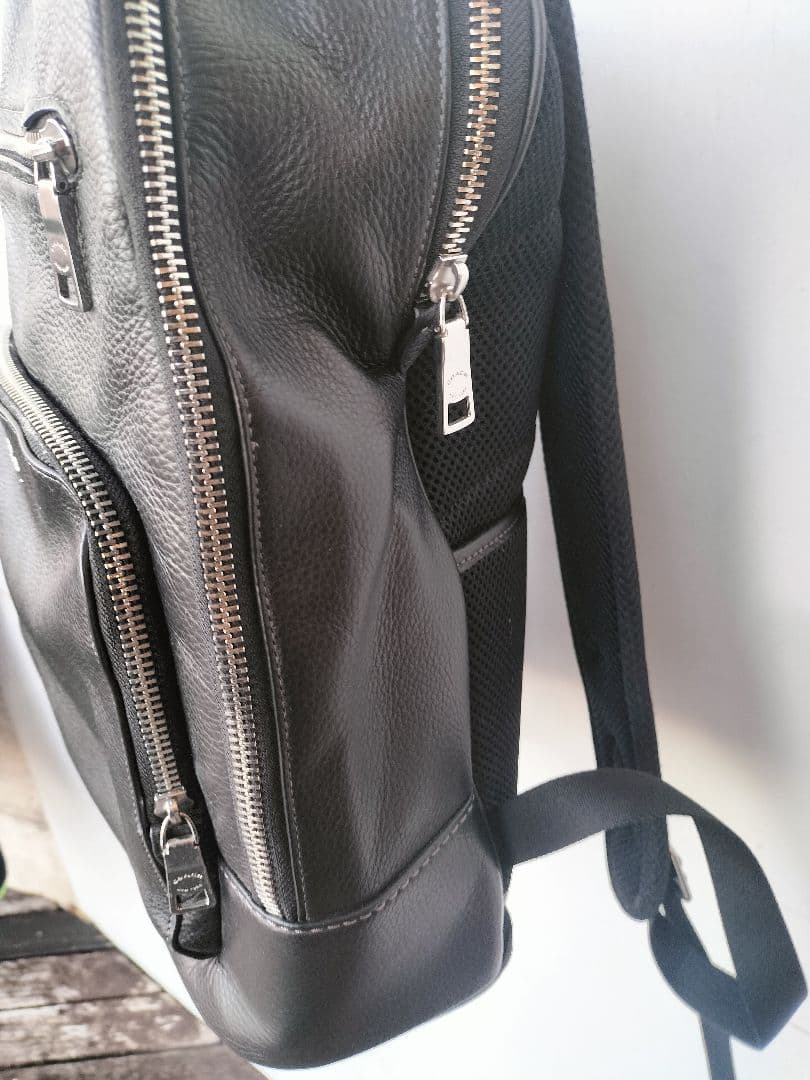 アパレル販売のエビス丸　COACH リュック　レザー　ブラック