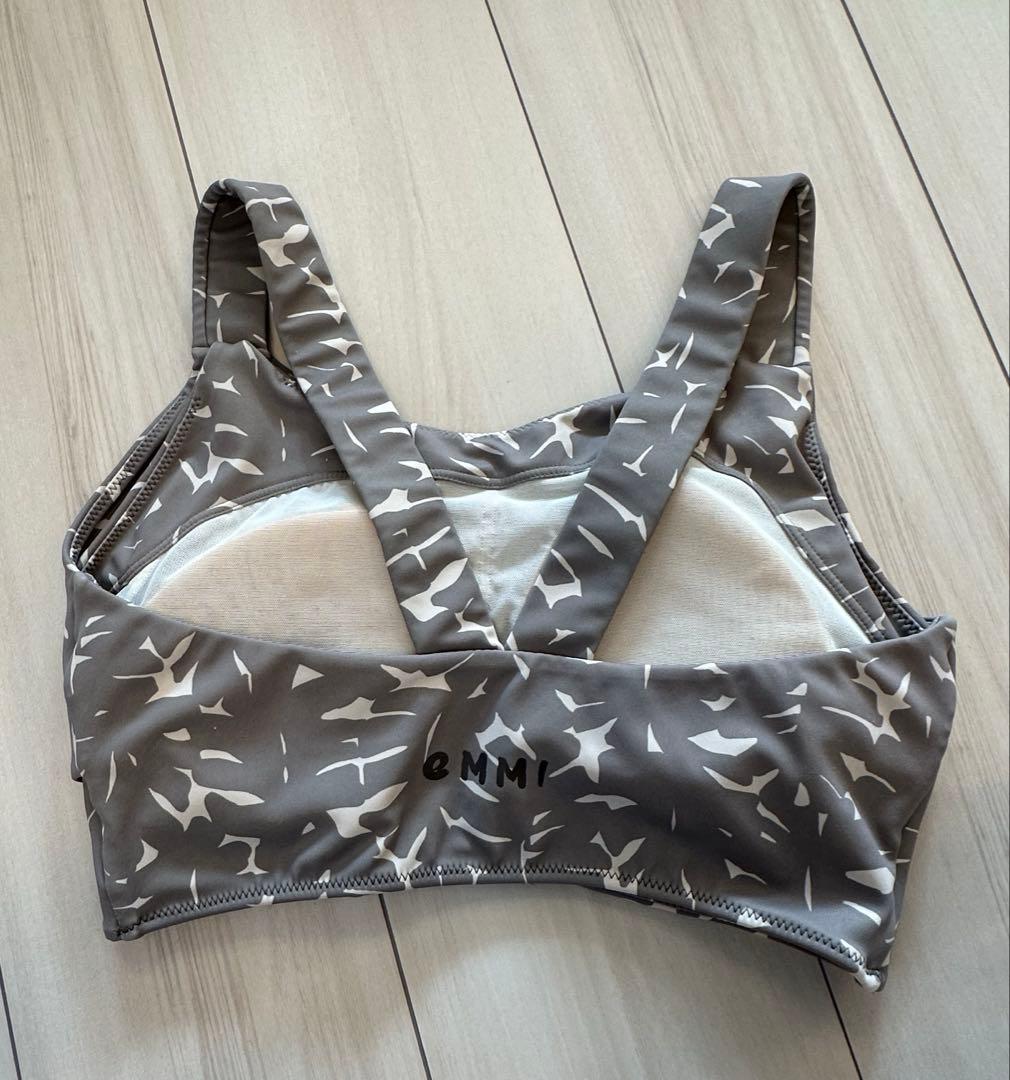 emmi エミ ヨガウェア ブラトップ レギンス 上下セット