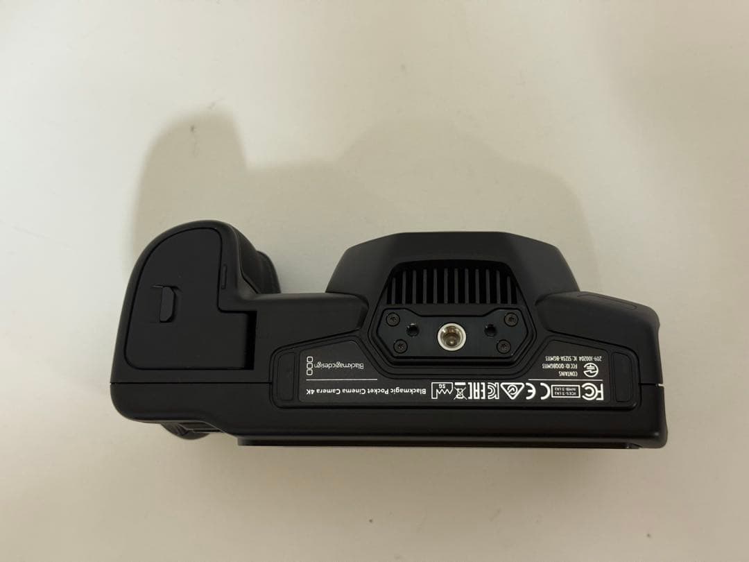 Blackmagic Pocket Cinema Camera 4K 本体