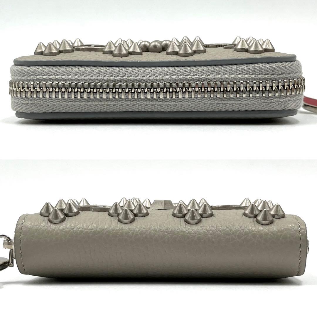 未使用保管品 クリスチャンルブタン ケース スタッズ レザー ロゴ グレー