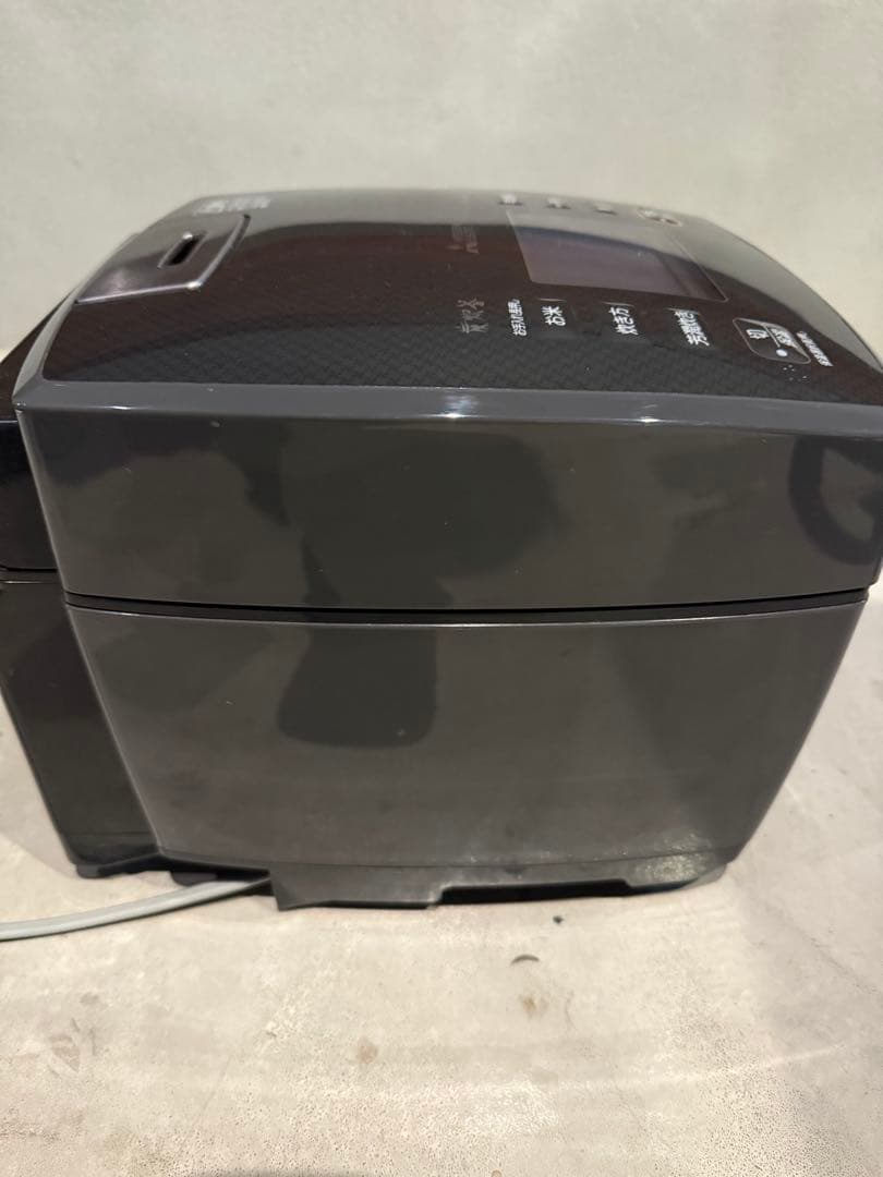 三菱 IH炊飯器 NJ-XV10FE3 炭炊釜セラミックコート 日本製 5.5合