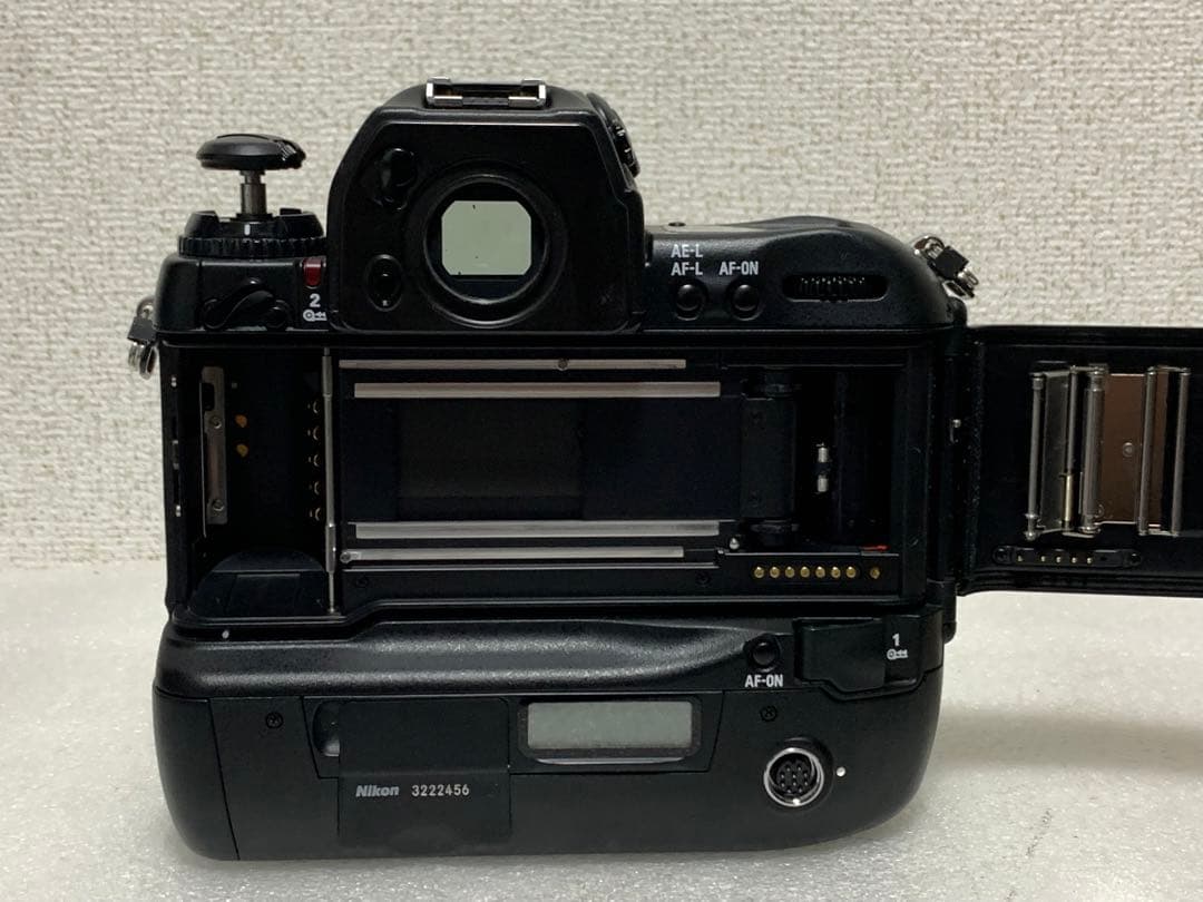 フィルムカメラ NIKON F5