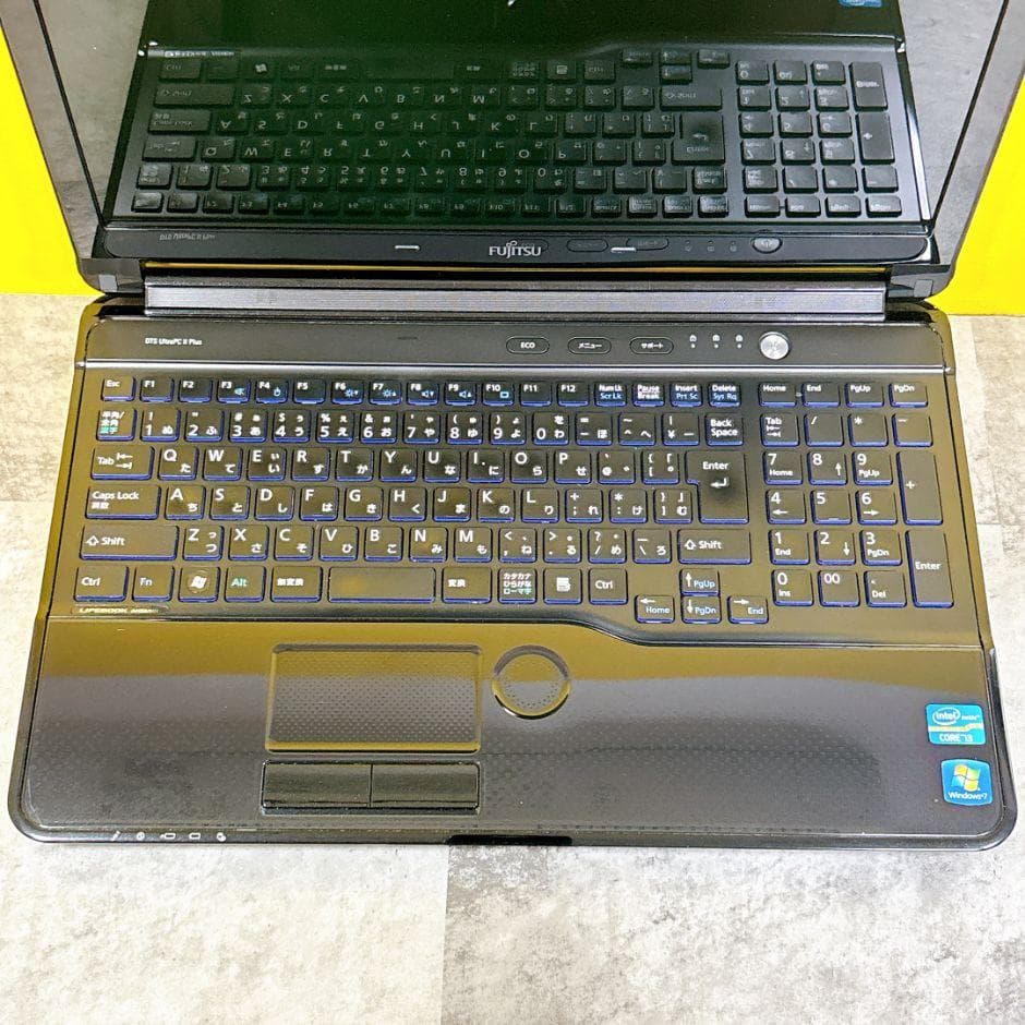 資料作成や動画視聴に❣すぐ使えるノートパソコン 黒 カメラ付き 大容量500GB