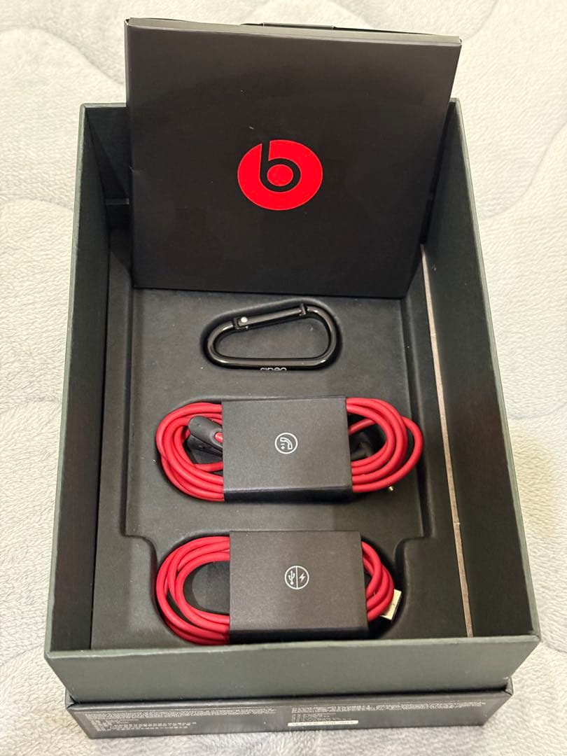 ヘッドホン Beats SOLO2 WIRELESS BLACK