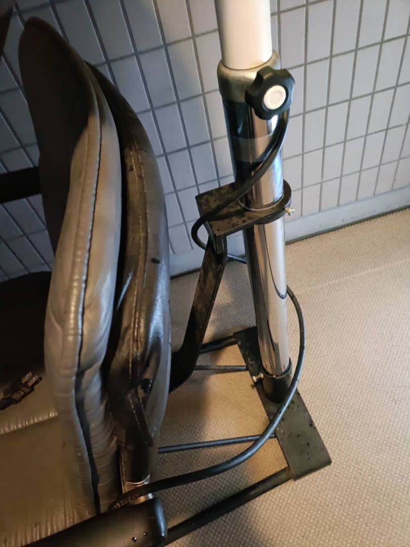 美容室　専用ヘアドライヤー椅子　　山田電機製作所美容お釜ドライヤー　理髪サロン