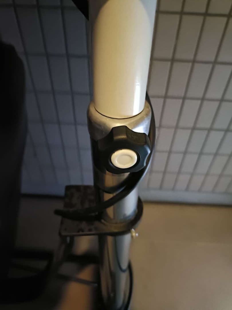 美容室　専用ヘアドライヤー椅子　　山田電機製作所美容お釜ドライヤー　理髪サロン